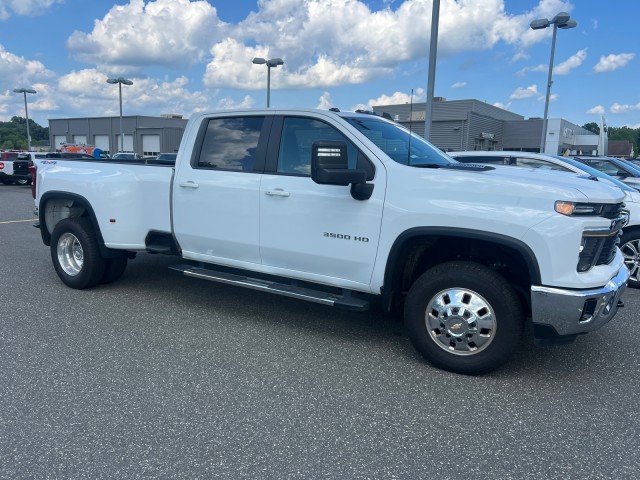 chevrolet silverado 3500hd 2025 1GC4KTEY4SF348945 image chevrolet silverado 3500hd 2025 1GC4KTEY4SF348945 image